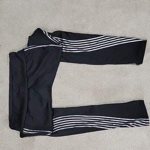 Black leggings with reflective legs